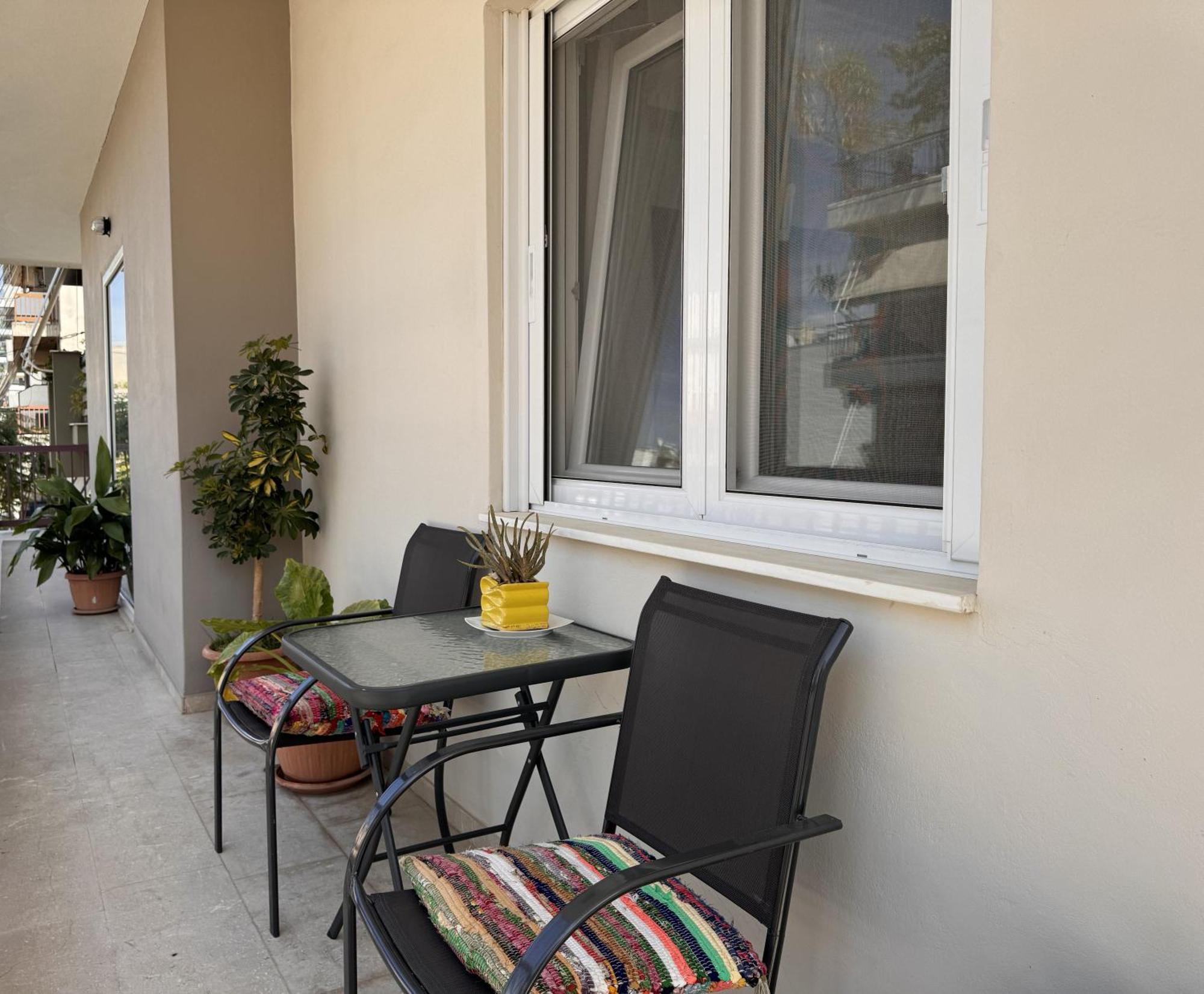 Navaro Apartments Патра Екстериор снимка